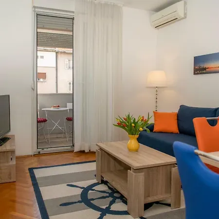 Bella Apartment *